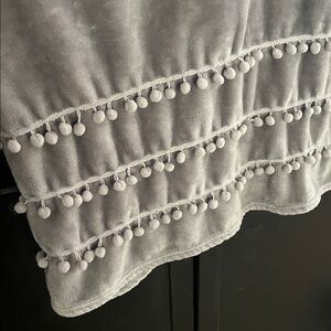 Gray Pom Pom Throw Blanket